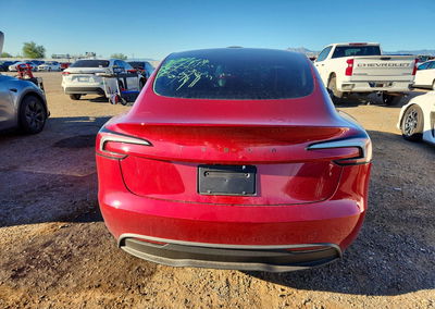 2026 Tesla Model 3, daño Bajos, Copart lote 69908916, foto 6 de 12