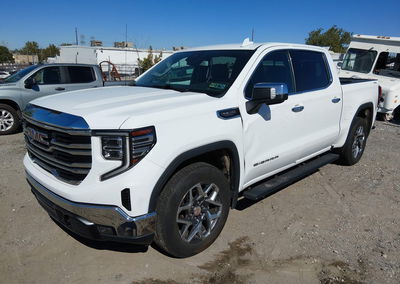 2022 Gmc Sierra 1500 4wd  Short Box Slt, daño Lateral izquierdo, Iaai lote 46307573, foto 2 de 16