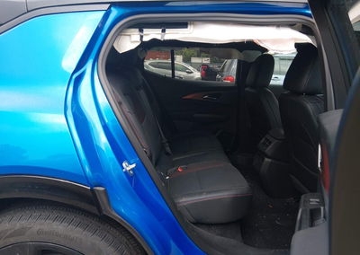 2025 Chevrolet Equinox Ev Rs, uszkodzenie: Przód, Iaai lot 46120192, zdjęcie 8 z 17