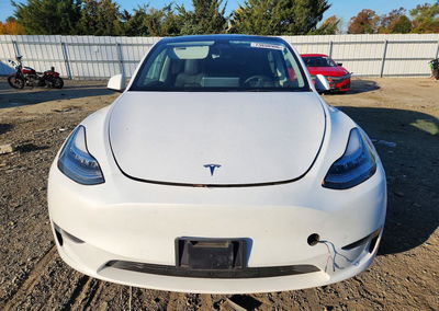 2023 Tesla Model Y, daño Trasero, Copart lote 73898906, foto 5 de 12