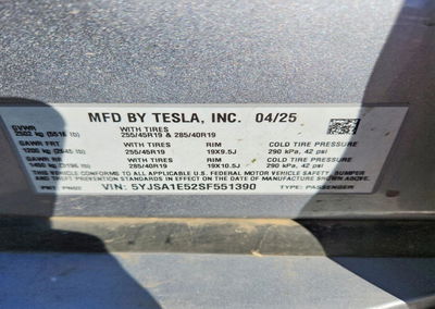 2025 Tesla Model S, daño Granizo, Copart lote 69565146, foto 12 de 14