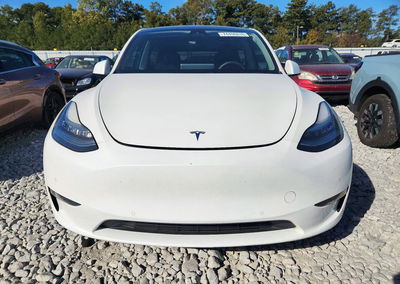 2021 Tesla Model Y, daño Abolladuras/rayones menores, Copart lote 74496816, foto 5 de 12