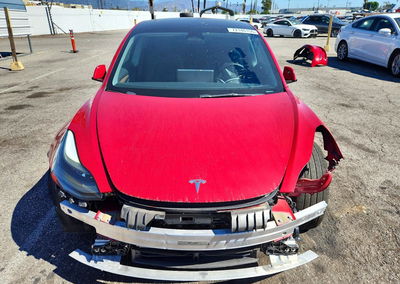 2023 Tesla Model 3, daño Frontal, Copart lote 72146156, foto 5 de 13