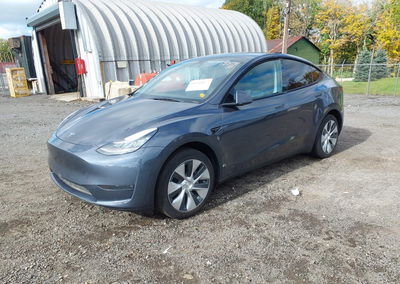 2023 Tesla Model Y Awd/long Range Dual Motor All-wheel Drive, uszkodzenie: Fresh Water, Iaai lot 46344077, zdjęcie 2 z 11