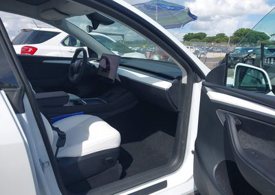 2023 Tesla Model Y Awd/long Range Dual Motor All-wheel Drive, uszkodzenie: Prawy przód, Iaai lot 46142857, zdjęcie 5 z 16