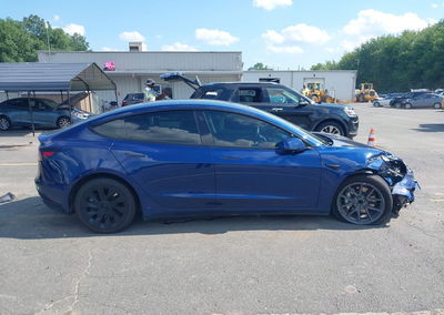 2022 Tesla Model 3 Rear-wheel Drive, Front End damage, Iaai lot 45801057, photo 14 of 17