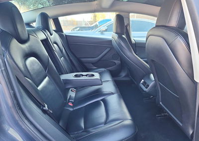 2022 Tesla Model 3, daño Bajos, Copart lote 73671746, foto 10 de 12
