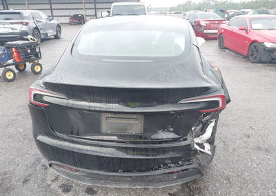2026 Tesla Model 3, daño Trasero derecho, Iaai lote 46052964, foto 14 de 14