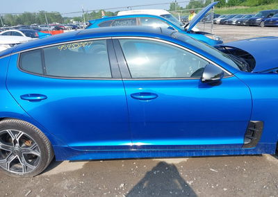 2021 Kia Stinger Gt-line, Front End damage, Iaai lot 45485007, photo 13 of 16