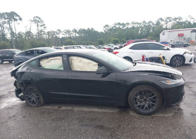 2026 Tesla Model 3, daño Trasero derecho, Iaai lote 46052964, foto 11 de 14