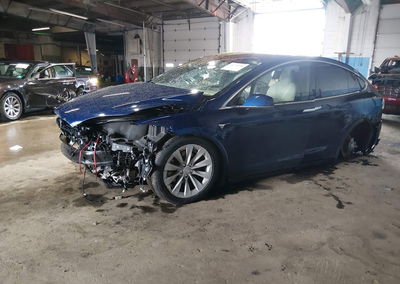 2020 Tesla Model X Long Range Dual Motor All-wheel Drive/long Range Plus Dual Motor All-wheel Drive, uszkodzenie: Przód,