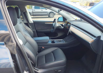 2023 Tesla Model Y Awd/long Range Dual Motor All-wheel Drive, uszkodzenie: Fresh Water, Iaai lot 46344077, zdjęcie 5 z 11