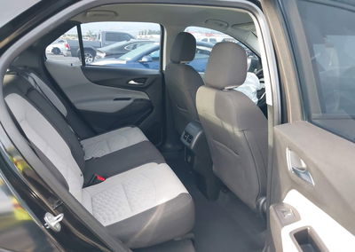 2020 Chevrolet Equinox Fwd Ls, Front End damage, Iaai lot 46245815, photo 8 of 16