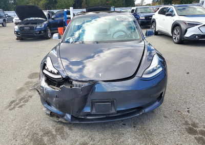 2019 Tesla Model 3, daño Frontal, Copart lote 74435826, foto 5 de 12