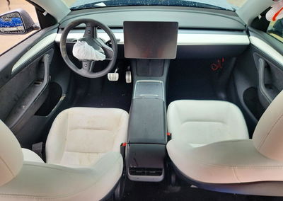 2024 Tesla Model Y, daño Frontal, Copart lote 69462076, foto 8 de 14