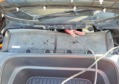 2026 Tesla Model Y, daño Trasero, Copart lote 70513096, foto 11 de 15