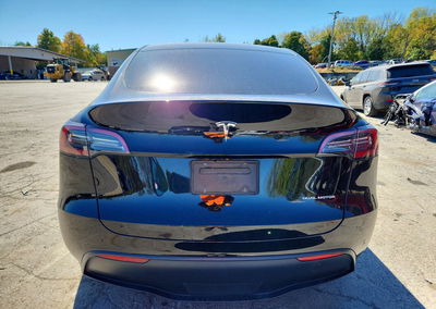 2024 Tesla Model Y, пошкодження: Затоплення, Copart лот 72351716, фото 6 з 12