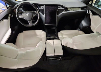2020 Tesla Model S, Rear End damage, Copart lot 73619396, photo 8 of 15