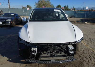2026 Tesla Model Y Premium Rear-wheel Drive/rear-wheel Drive, daño Front & Rear, Iaai lote 46448414, foto 6 de 18