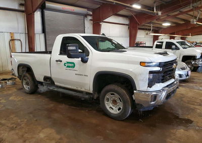 2025 Chevrolet Silverado C2500 Heavy Duty, uszkodzenie: Przód, Copart lot 68309356, zdjęcie 4 z 12