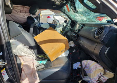 2019 Toyota Tacoma Trd Off-road, Front End damage, Copart lot 69056616, photo 7 of 12