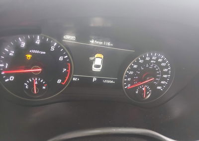 2019 Kia Stinger Gt2, daño Frontal, Iaai lote 46022175, foto 7 de 16