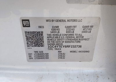 2024 Chevrolet Silverado 3500hd 4wd  Long Bed Lt, Right Side damage, Iaai lot 46155767, photo 8 of 15