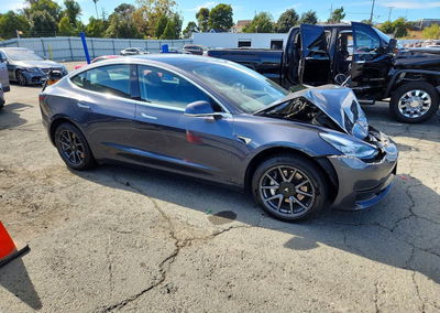 2019 Tesla Model S, uszkodzenie: Przód, Copart lot 68380606, zdjęcie 4 z 12