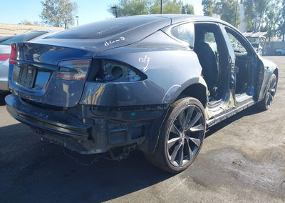 2020 Tesla Model S Long Range Dual Motor All-wheel Drive/long Range Plus Dual Motor All-wheel Drive, uszkodzenie: Prawy