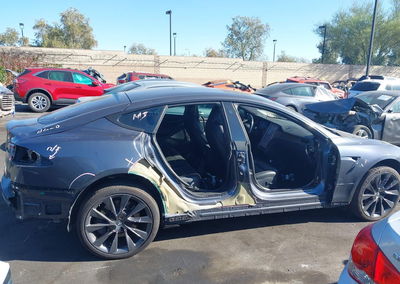 2020 Tesla Model S Long Range Dual Motor All-wheel Drive/long Range Plus Dual Motor All-wheel Drive, uszkodzenie: Prawy