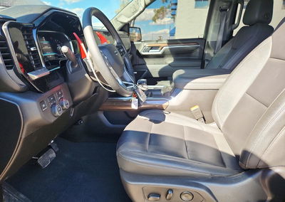 2025 Chevrolet Silverado K1500 Rst, daño Abolladuras/rayones menores, Copart lote 71848106, foto 7 de 14