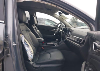 2025 Kia Sportage Ex, daño Lateral derecho, Iaai lote 44320330, foto 5 de 16