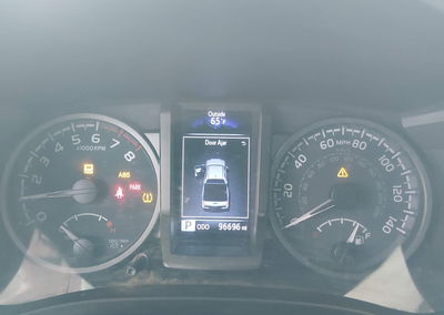 2022 Toyota Tacoma Trd Off Road, daño Frontal, Iaai lote 46129698, foto 7 de 16