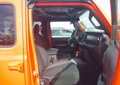 2020 Jeep Wrangler Unlimited Sport S 4x4, пошкодження: Передня частина, Iaai лот 46237521, фото 5 з 16