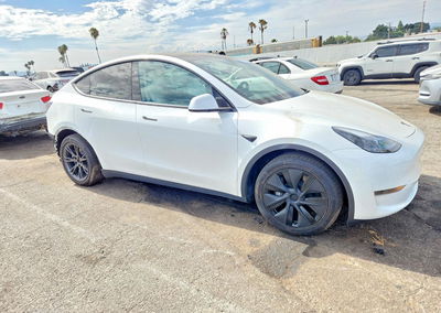 2025 Tesla Model Y, пошкодження: Задня частина, Copart лот 59900566, фото 4 з 15