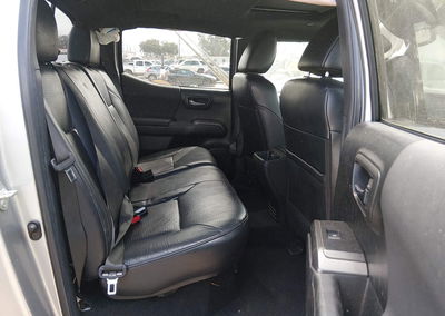 2022 Toyota Tacoma Trd Sport, uszkodzenie: Prawy przód, Iaai lot 46116675, zdjęcie 8 z 17