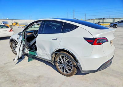 2021 Tesla Model Y, пошкодження: Бік, Copart лот 68661516, фото 2 з 14