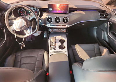 2023 Kia Stinger Gt2, daño Frontal, Copart lote 68960586, foto 8 de 12