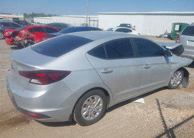 2019 Hyundai Elantra Se, Front End damage, Iaai lot 45991680, photo 13 of 16