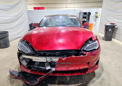 2023 Tesla Model S, uszkodzenie: Przód, Copart lot 70916796, zdjęcie 5 z 14