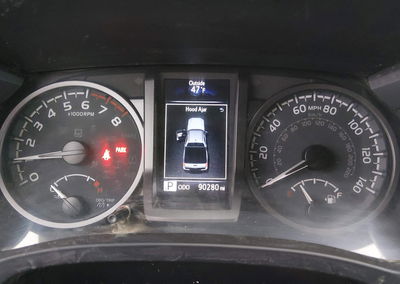 2023 Toyota Tacoma Trd Off Road, daño Frontal, Iaai lote 46440345, foto 7 de 21