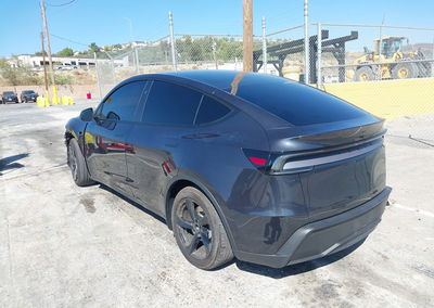 2026 Tesla Model Y Premium Rear-wheel Drive/rear-wheel Drive, daño Frontal, Iaai lote 46148064, foto 3 de 23
