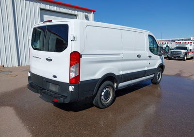 2019 Ford Transit-150, daño Normal Wear & Tear, Iaai lote 46317049, foto 4 de 16