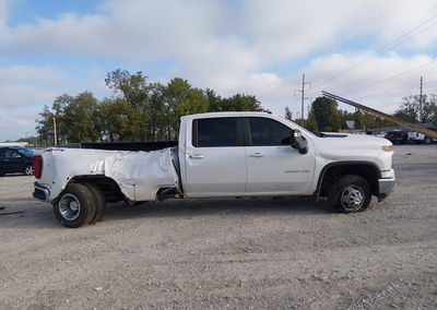 2024 Chevrolet Silverado 3500hd 4wd  Long Bed Lt, Right Side damage, Iaai lot 46155767, photo 13 of 15