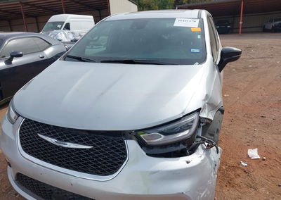 2026 Chrysler Pacifica Limited, Front End damage, Iaai lot 46441578, photo 6 of 16