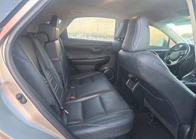 2019 Lexus Nx 300 Base, uszkodzenie: Przód, Copart lot 74973626, zdjęcie 10 z 13