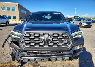 2021 Toyota Tacoma Trd Off-road, uszkodzenie: Przód, Copart lot 70875966, zdjęcie 5 z 15