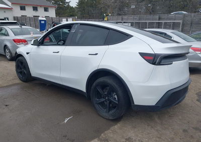 2026 Tesla Model Y Premium Rear-wheel Drive/standard Rear-wheel Drive, daño Frontal, Iaai lote 44396025, foto 3 de 14