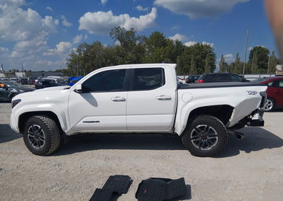 2024 Toyota Tacoma Trd Sport, uszkodzenie: Lewy tył, Iaai lot 46115993, zdjęcie 14 z 16