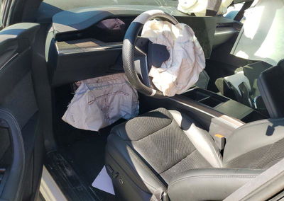 2023 Tesla Model X, uszkodzenie: Przód, Copart lot 69341506, zdjęcie 8 z 14